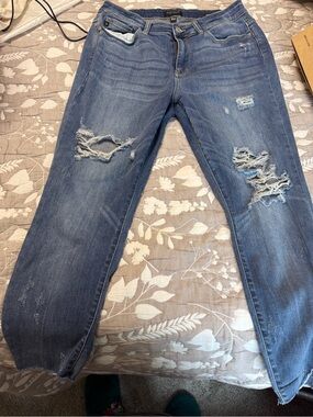 Judy Blue Distressed Women's Jeans